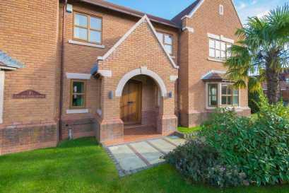 LOCATION Dating from the late 1990s, the property is located towards the far end of this prestigious and highly regarded private development of executive homes situated on the noted Northop Country