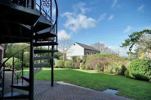 Externally the gardens are fully landscaped and enjoy delightful sitting areas to capture the sun throughout the day,