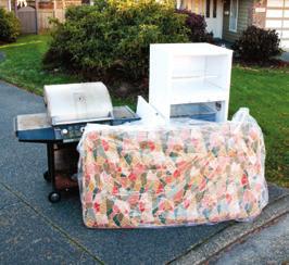 COLLECTION FOR LARGEHOUSEHOLDITEMS Richmond s Large Item Pick Up program is only available to complexes with City Garbage Cart service.
