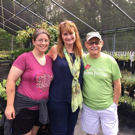 Although the activities at Daggett Farm begin early in the spring in the greenhouse, it is when activities move outside that Master Gardeners begin to interact with the public as they leisurely walk