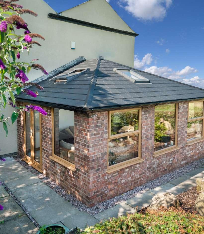 14 15 A WARMROOF BY NAME & DESIGN.