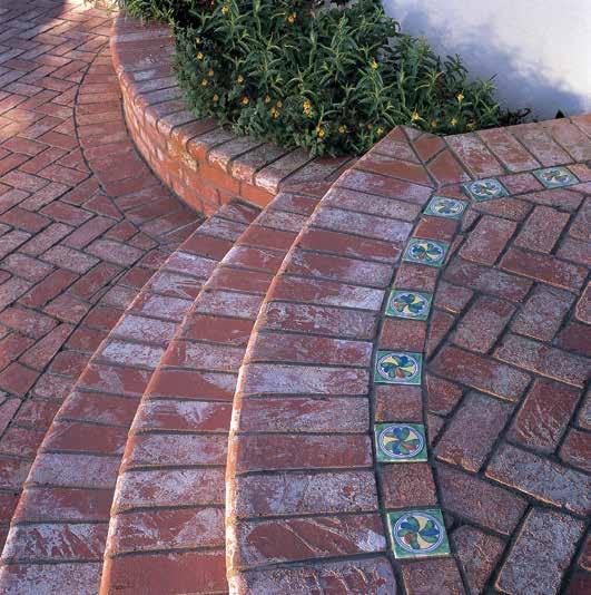 CLAY PAVERS BULLNOSE CAPS CLAY