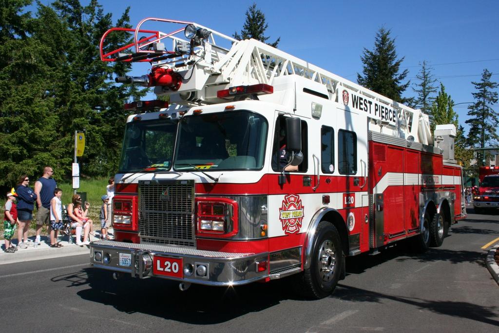 West Pierce Facts Service Area 31.2 square miles PREVENTION Service Area Population 92,223 2011 Total Fire Loss $719,091.