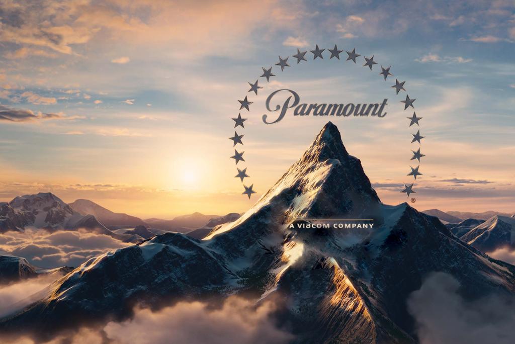 PARAMOUNT The Paramount mountain surrounded by 22 stars: a name and icon that are synonymous with entertainment and, above all, creativity.