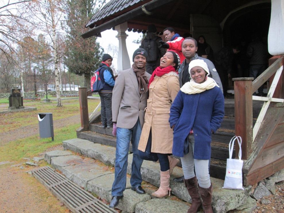 4 Another Exchange Programme to University of Jyvaskyla, Finland In the last quarter of 2012, four undergraduate students from the Department of Geography & Environmental Studies (Simon Andika,