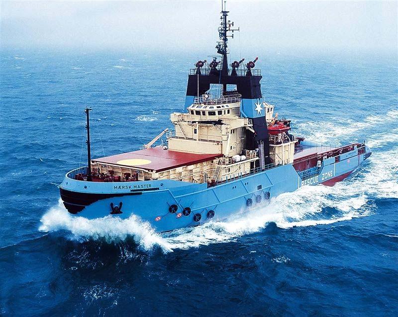 Report from the Division for Investigation of Maritime Accidents Engine room fire MAERSK MASTER Factual information MAERSK MASTER, OXEI2, IMO No. 8409379 is an anchor handling supply tug of 3949 BT.