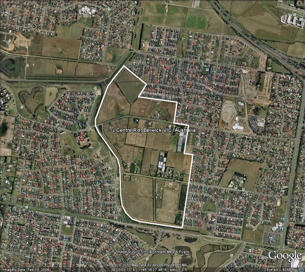 2 SUBJECT SITE & SURROUNDS 2.1 SUBJECT SITE 2.2 The subject site is located south of the Princess Freeway and east of NarreWarren Cranbourne Road in Berwick.