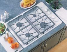 G Built-In Cooktops: 30" Gas These models include Sealed burners Electronic pilotless ignition Continuous deluxe cast-iron grates Four sealed gas burners 15,000 BTU Maximum Plus burner Precise