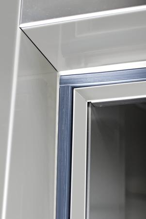 double-pane window on the door can be opened to facilitate cleaning