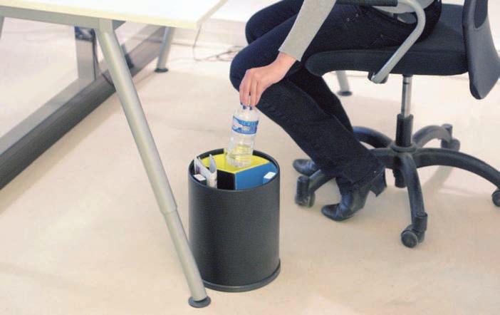 INDOOR WASTE SEPARATION BASKET A compact selective waste solution for desk