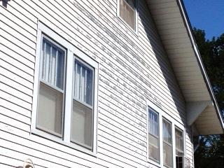 Painted Wood Siding Check for peeling, bubbling and flaking Check for water
