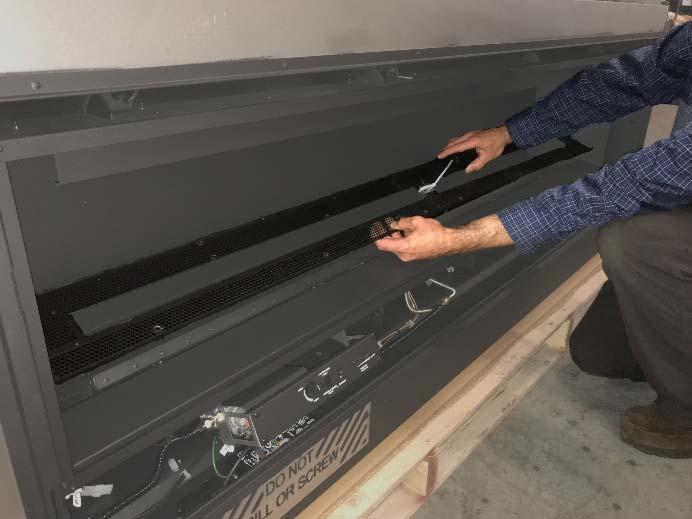50 Installation (for qualified installers only) Crushed Glass Installation Do not allow the crushed glass to block the air slots or to become too thick (maximum 1 layer