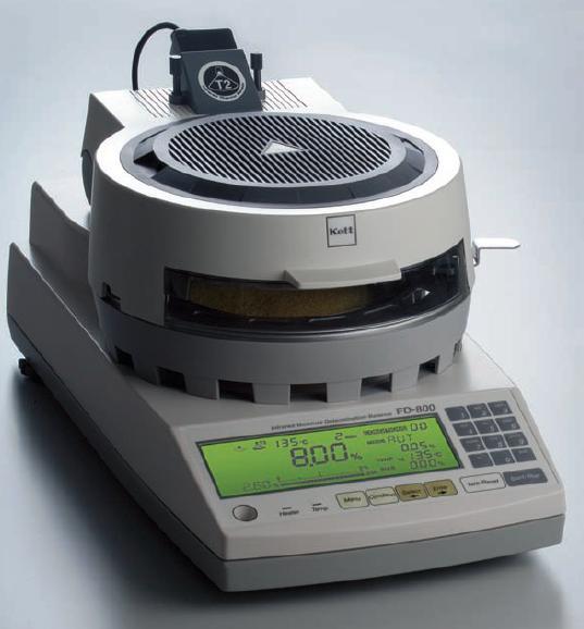 In addition to the thermistor that measures the environment temperature within the drying chamber, it is mounted with a radiation thermometer that measures the sample temperature directly without