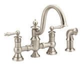 9 Single-Handle Faucet with side spray / S711 Waterhill Vintage, farmhouse-fresh and full of character: The
