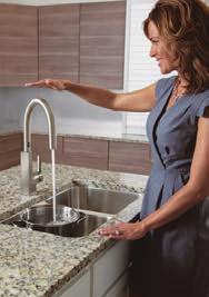 With MotionSense, you can use simple hand movements to turn the water on and off. This hands-free convenience lets you speed through everyday tasks with greater ease and efficiency.