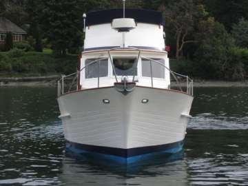 opportunity to purchase this lovingly maintained, high quality trawler.