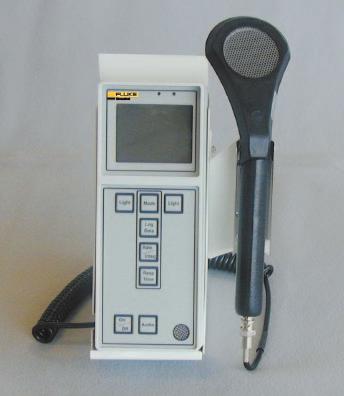 Depending on probe selection, the 190F detects alpha, beta, gamma, x-ray or neutron radiation within an operating range of 1 µr/h to 1 R/h (1 CPM to 1,000,000 CPM).