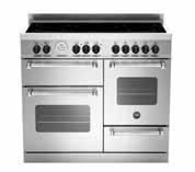 58 RANGE COOKERS MASTER SERIES RANGE COOKERS MASTER SERIES 59 MAS100 5I MFE T XE 100CM INDUCTION TOP ELECTRIC TRIPLE OVEN MAS100 6 MFE D XE 100 CM 6-BURNER ELECTRIC DOUBLE OVEN MAS100 5I MFE D XE