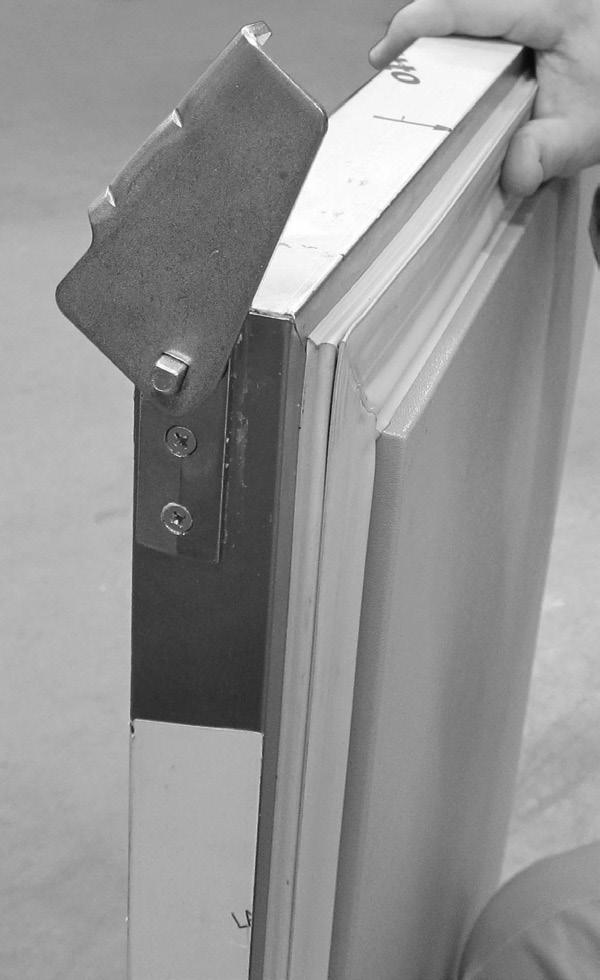 Maintenance Section 4 6. Rotate the door hinge 160-180. 7.