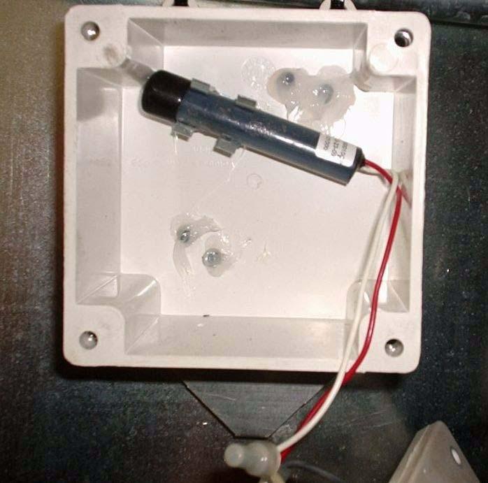 1. Electrical Fill Switch Assembly (Cover Removed) Solid