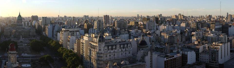 A million people and several hundred thousand vehicles pass through the central business district of Buenos Aires -- the Microcentro -- on any given workday The Microcentro Plan aims