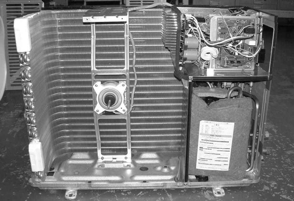 Grille Service panel for charge plug (4) Remove the conduit cover and cord cover fixing screw ( pcs. 4 0), and detach the conduit cover and cord cover. (See photo.