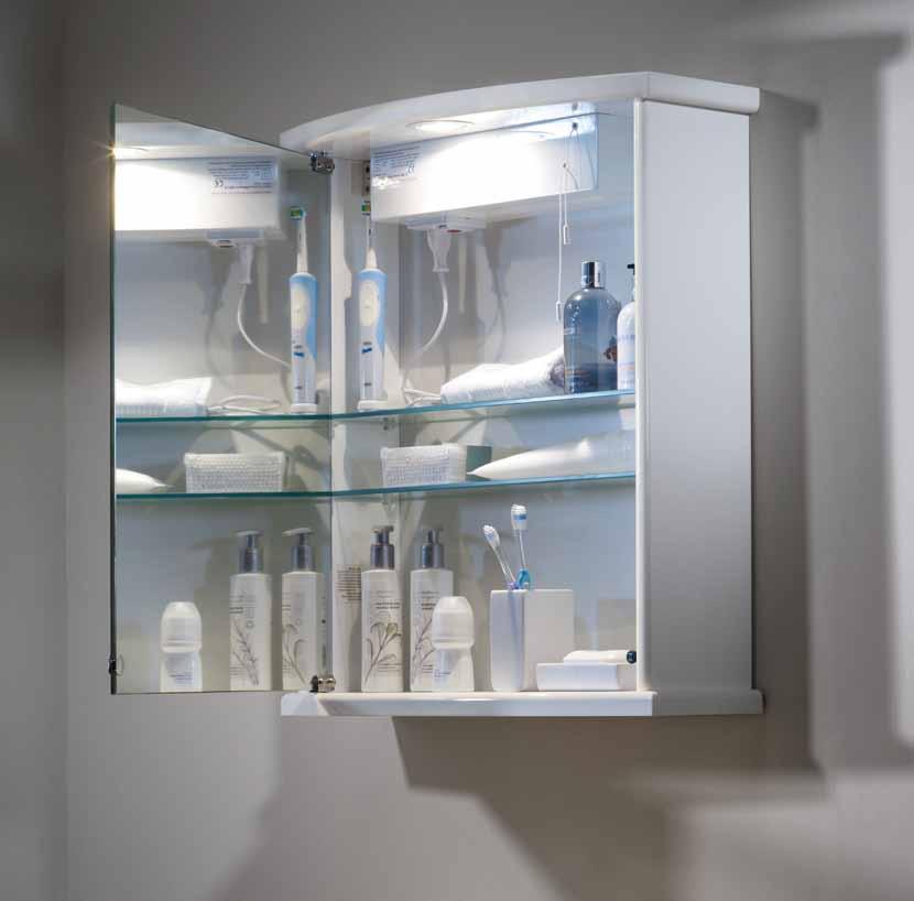 1 Pico Single mirror glass door cabinet. 2 glass shelves. 455(w) x 655(h) x 190mm(d) PIC455W 202.