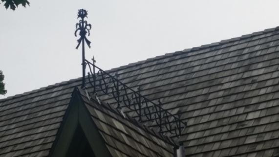 Roofs and Chimneys 1. Every effort should be made to retain original roofing materials (eg. cedar, slate). 2.