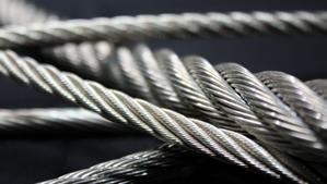 THE PRODUCT RANGE STAINLESS STEEL ROPES STAINLESS STEEL FITTINGS We keep