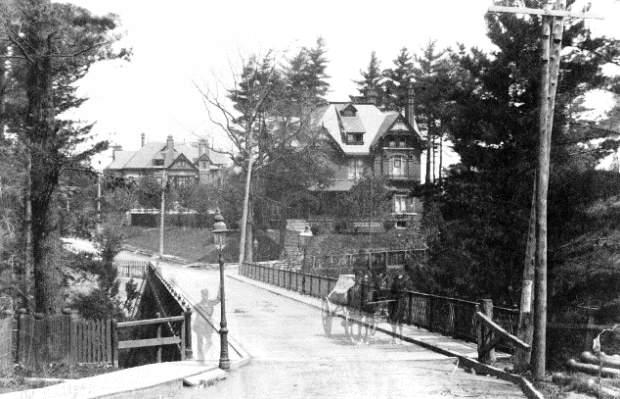 Background Continued For over 130 years, Glen Road has had a bridge over Rosedale Valley, connecting the community of Rosedale to the city.