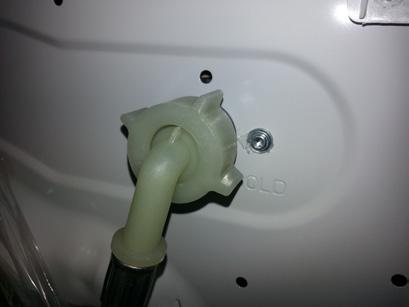 water valve, Open the filter cover by hand or using a flat-head