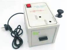 AIISHIL" BLOOD MONITOR : JRS-B2 : Provides efficient mixing of blood with anticoagulant in blood bag with 10-12 Cycles/min. Fully automatic microprocessor based machine and light in weight.