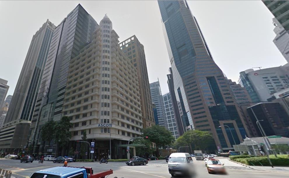 Street view point 2: The Ideal City of Perfection At the road junction, the building apex at the corner is not