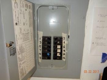 2. Main Amp Breaker 200 amp Sub Panel with cover on.