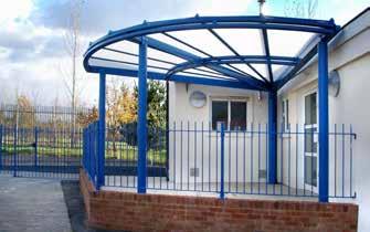 For all pitched roof canopies we use our Multi-Link-Panels NF for the roof glazing as these have been tested as non-fragile to the HSE s recommended drop test for roofing assemblies, ACR[M]001:2014.