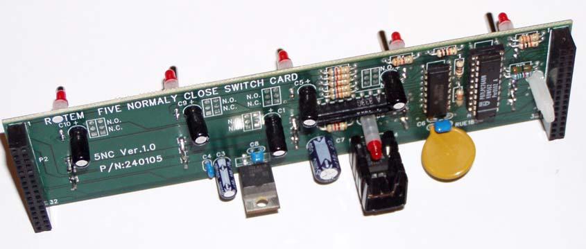 light dimmers. Optional scale modules allow you to connect bird and feed weighing systems.