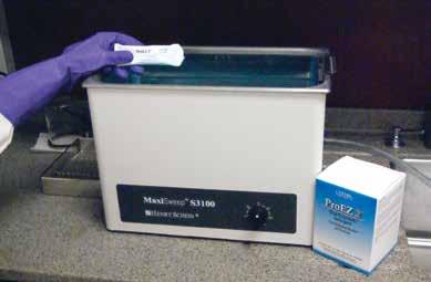 Neutral ph with anti-corrosive system makes ProEZ 1 safe for use on all types of metals and endoscopes. Chelating and rinsing agents improve action in hard water.
