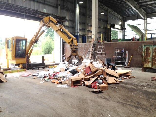 Resource Recovery Pilot began at the Shoreline Recycling and Transfer Station in April 2014. Target clean wood, scrap metal, and cardboard The pilot has a two-pronged approach.