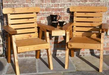 for the patio or garden Perfect for any outdoor space Companion Seat 153cm w x 71cm d