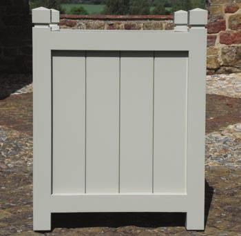 The legs on this planter are 70x70mm, as are the top and bottom rails. L x W x H cm - height excludes finials.