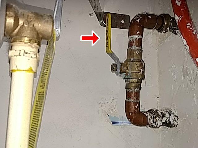 IN NI NP RR 6.2 Hot Water Systems, Controls, Chimneys, Flues and Vents 6.3 Main Water Shut-off Device (Describe location) 6.