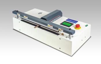 Discover Series Nozzle Type Vacuum Sealer V-200 Seal Up to 20" V-250 Seal Up to 25" V-300 Seal Up to 30" VG-200 Seal Up to 20", Gas Purging VG-250 Seal Up to 25", Gas Purging VG-300 Seal Up to 30",