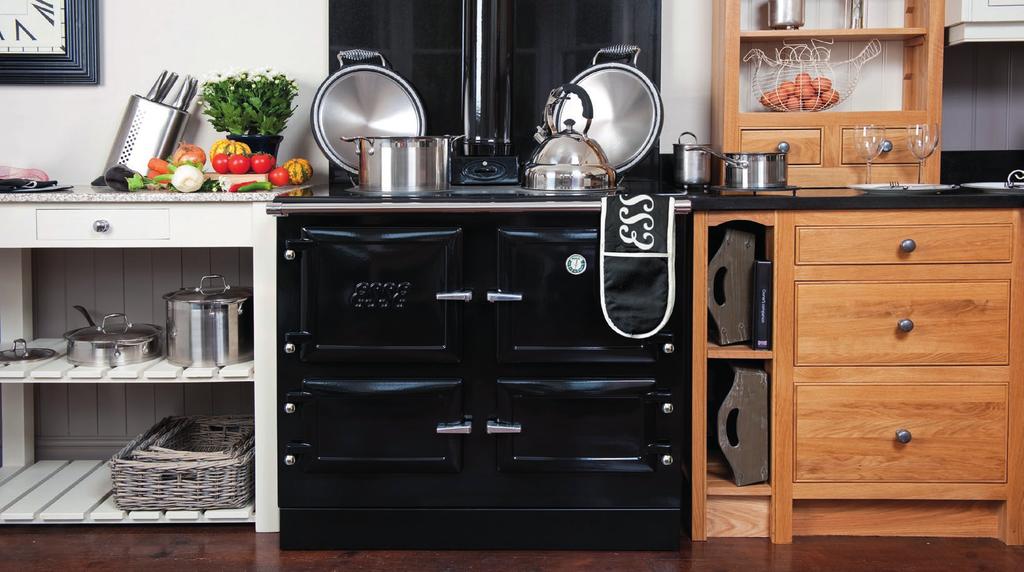 WN/WD WOOD-BURNING RANGE COOKER A firm favourite, the ESSE 990 solid fuelled range cooker is probably the cleanest-burning appliance of its kind thanks to its British