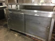 20 76 Stainless steel 2 door cabinet with shelves -