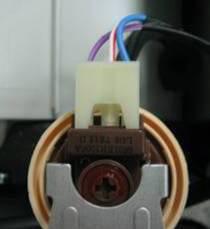Is the resistance of the Pressure Switch out of range? [Pin1 ~ Pin3] 21~23Ω) Replace the Pressure Switch.