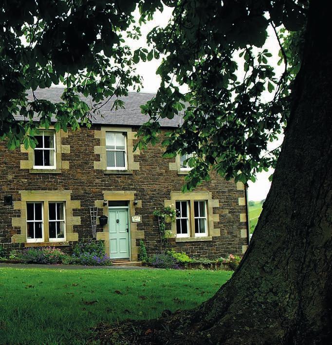 Bowmont House Bowmont House & Horseshoe Cottage TOWN YETHOLM KELSO SCOTTISH BORDERS TD5 8RB Two charming cottages