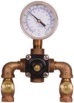 TEPID WATER THERMOSTATIC VALVE SE-370 Valve with 7 GPM flow capacity supports a single eye or facewash station. Provides a 6 GPM cold water bypass in case of element failure or loss of hot water.