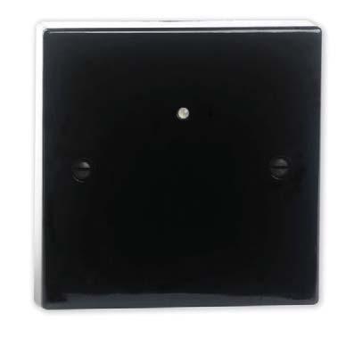 Infra-red Ceiling Receivers Infrared ceiling mounted receivers are designed for use with Quantec s wide range of infrared transmitters.