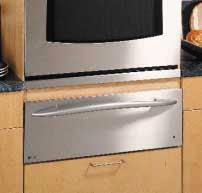 drawer front Profile handle Removable stainless steel drawer pan Five-piece commercial pan set or wood panel kit (available at additional cost) Half rack provides even heat distribution and allows