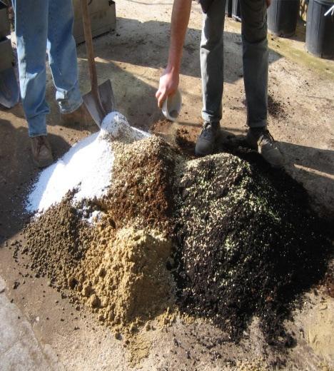 based on compost and organic fertilizers Reduce the use of peat moss in